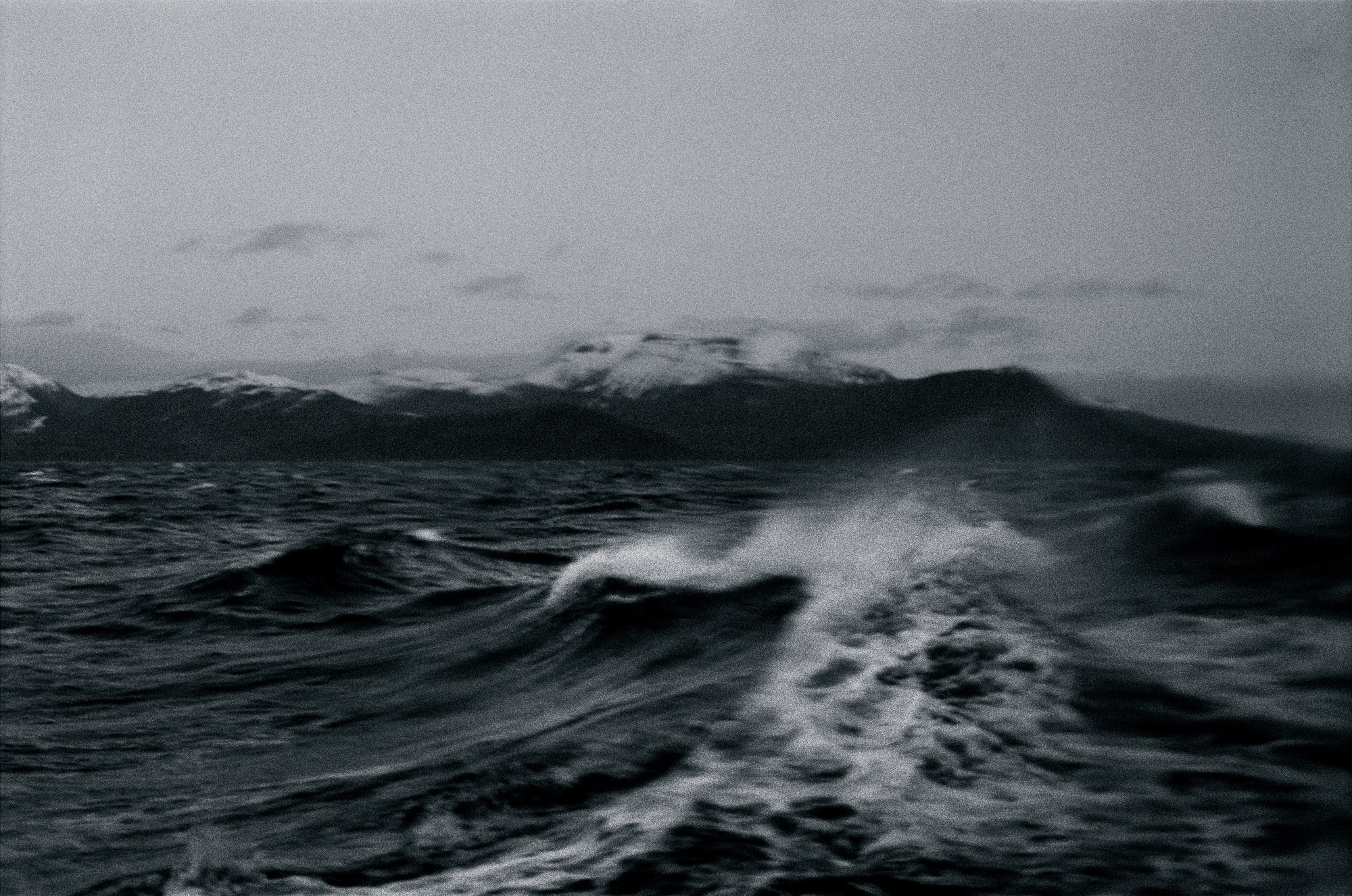 Photographie de Anne-Lise Broyer, exposition « L’eau noire est le tableau » (6 sur 6)