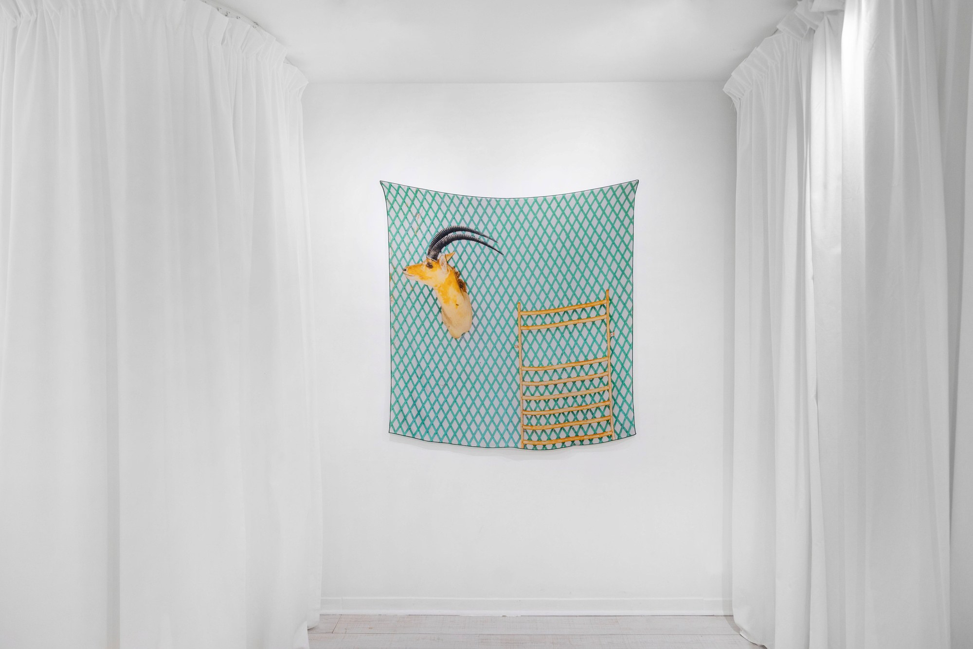 Photographie de Letizia Le Fur, exposition « Le crépuscule des lieux et Décolorisation » (2 sur 12)