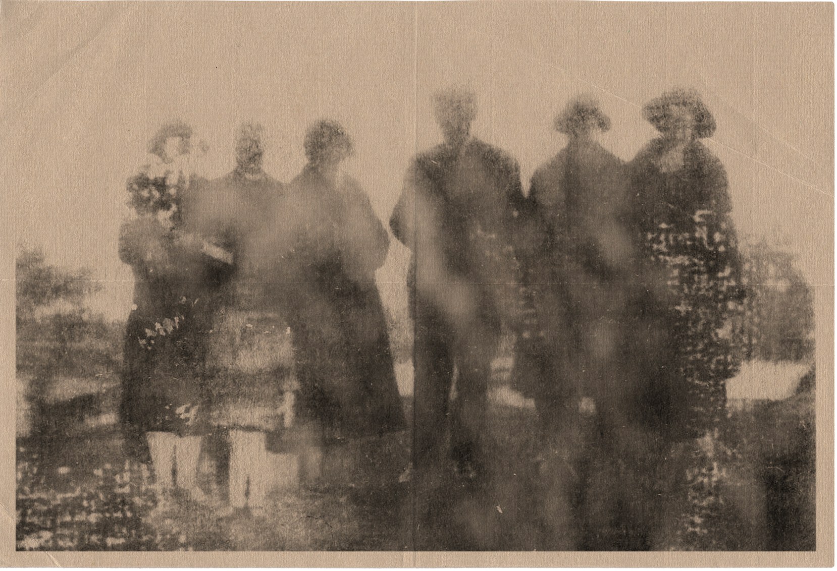 Photographie de Marine Lécuyer, exposition « Hier, poussés par les vents » (12 sur 12)