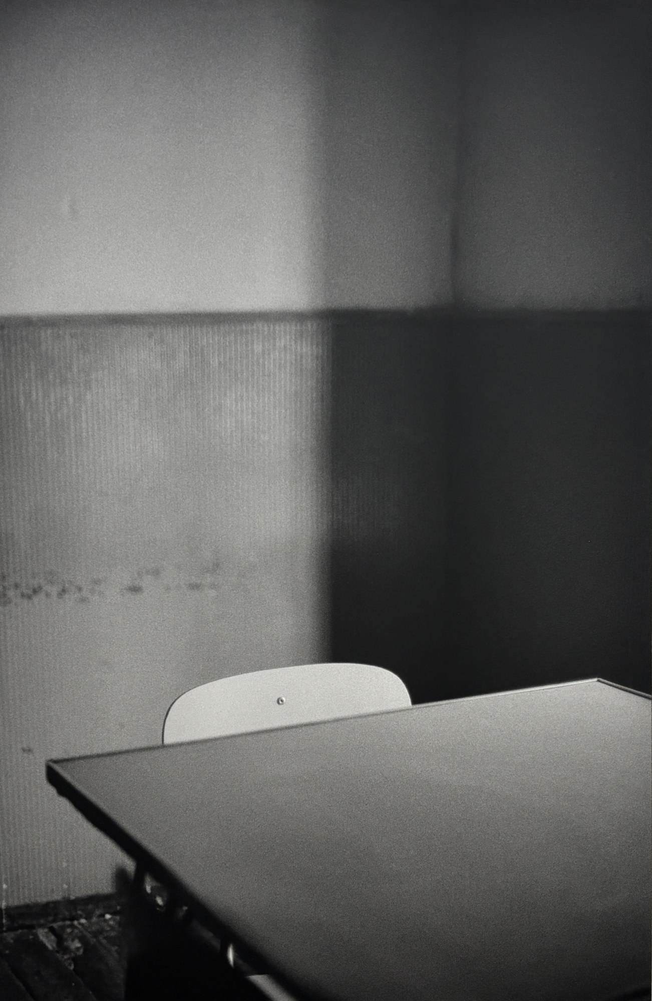 Photographie de Anne-Lise Broyer, exposition « L’eau noire est le tableau » (10 sur 12)